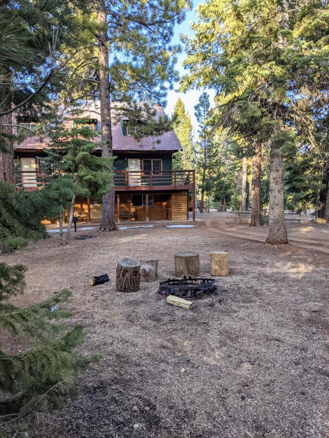 Pinewoods Resort And Rv Park Duck Creek Village Luaran gambar