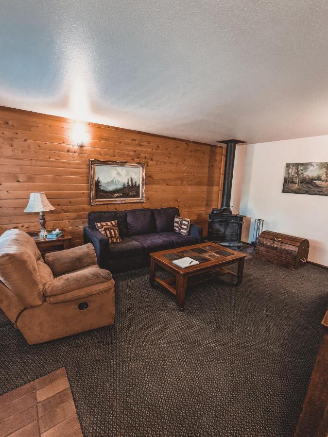 Pinewoods Resort And Rv Park Duck Creek Village Luaran gambar